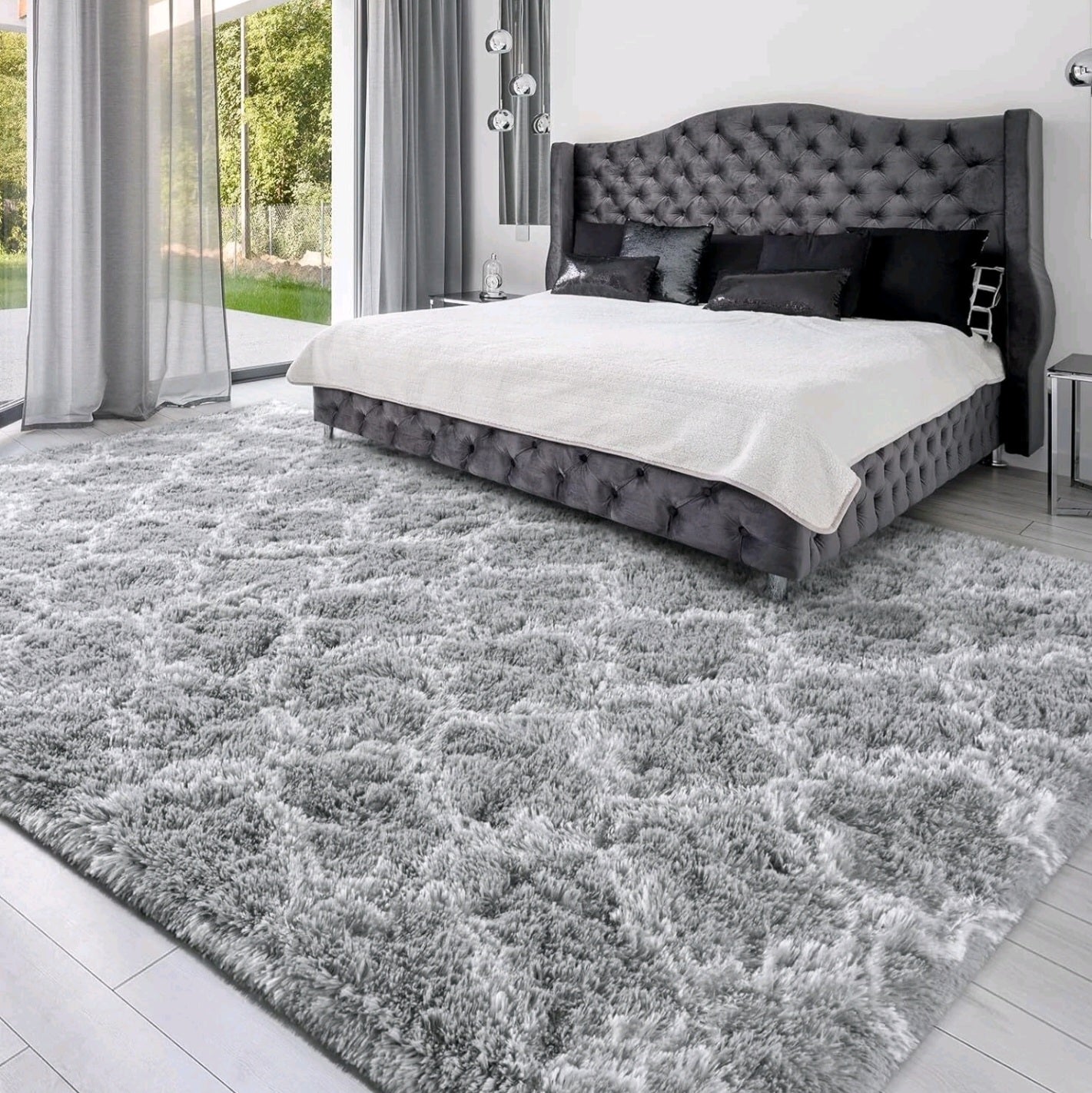 Light Geometric Morrocan Fluffy Rug