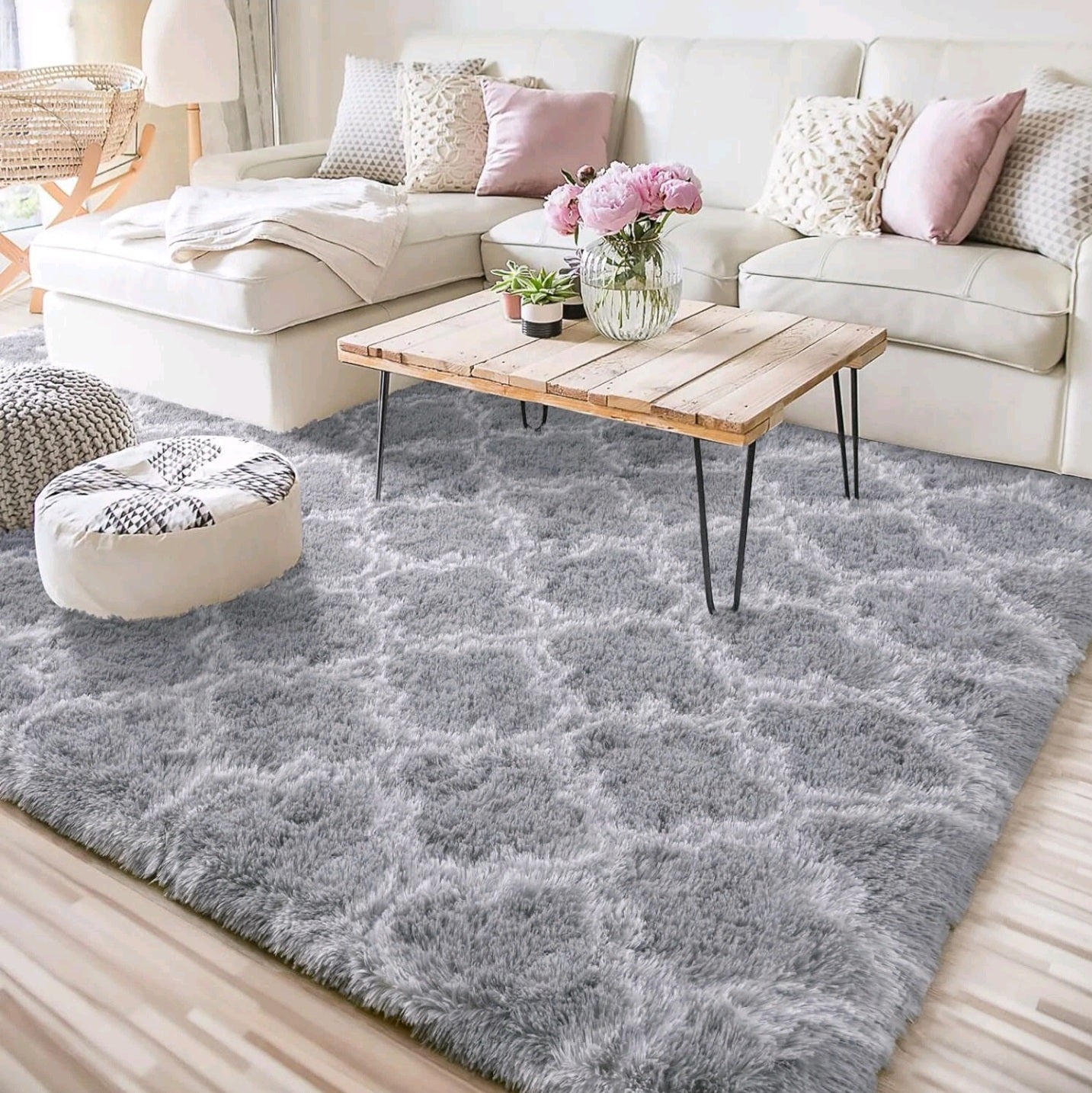 Light Geometric Morrocan Fluffy Rug