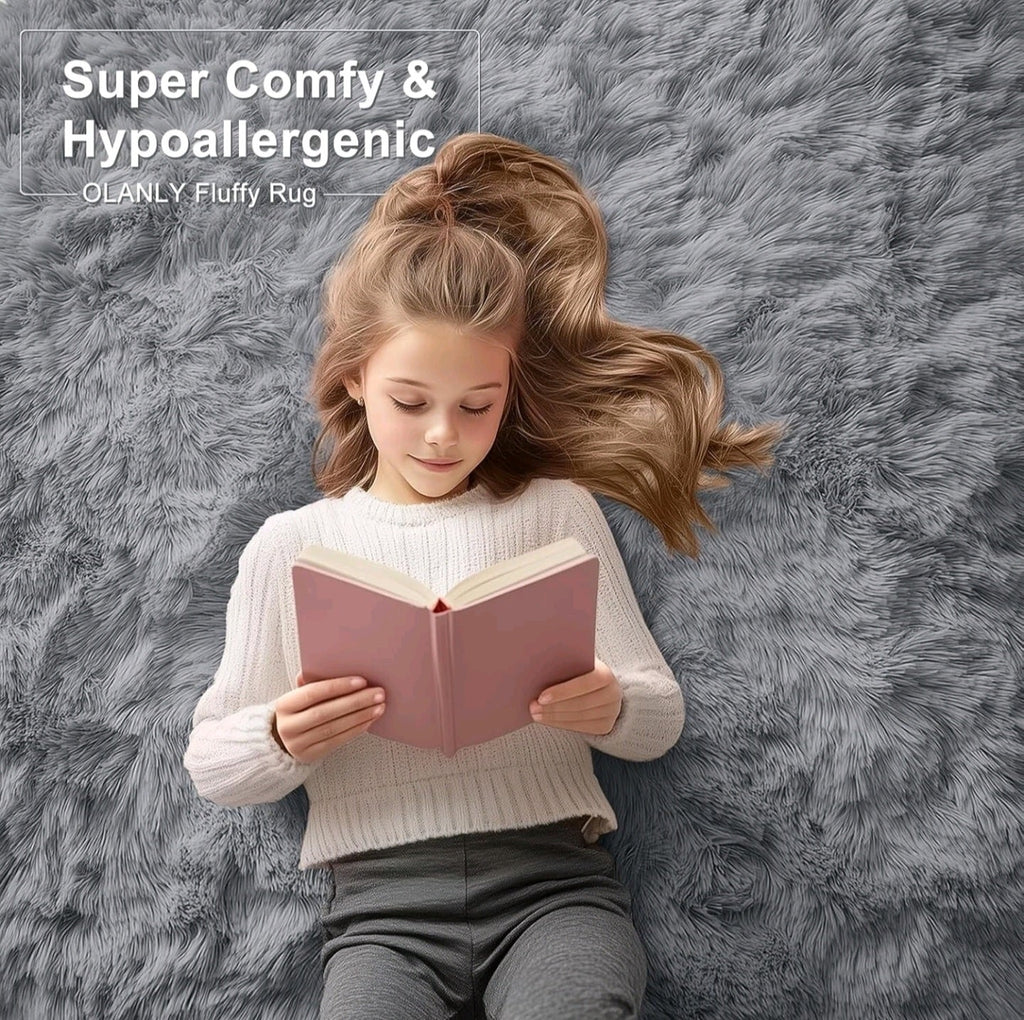 Light Grey Fluffy Rug